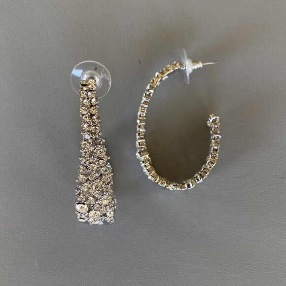 Fifth Avenue Pave Swarovski Crystal 3/4 Hoop Earrings NWT - Picture 5 of 10